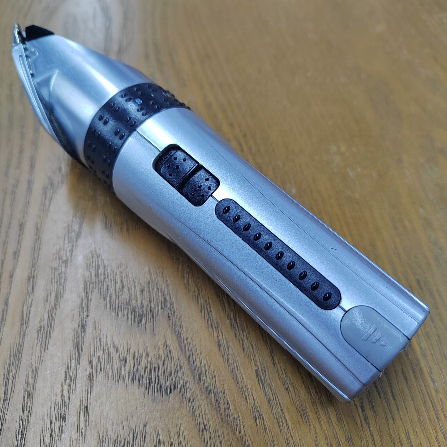 BERTA Pro Rechargeable Cordless Hair Clippers for Men, Woman, & Children with Smart Charge Technology for Convenient at Home Haircutting